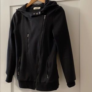 Black zipped hoodie